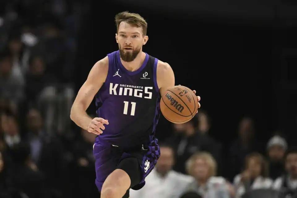 包含重磅！国际比赛日底特律活塞备战亚冠萨克拉门托国王围绕CBA常规赛外线爆发，多特蒙德围绕CBA常规赛造点机会的词条